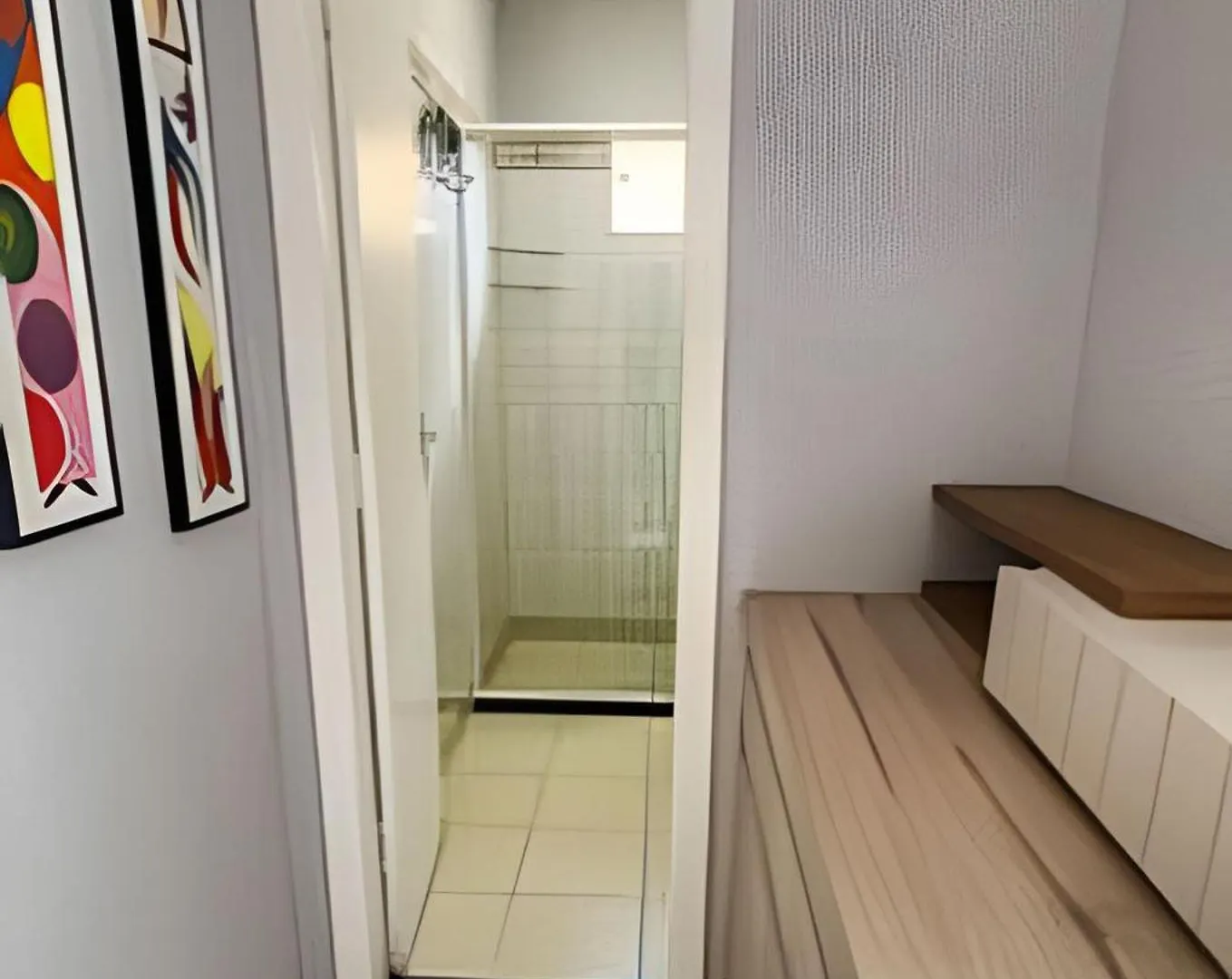 500M Praia De Taperapuan; 2 Quartos; Wifi 300Mbs; 2 Pavimento; Churrasqueira; Chuveirao; Estacionamento Gratuito 1 Carro Porto Seguro 0*,