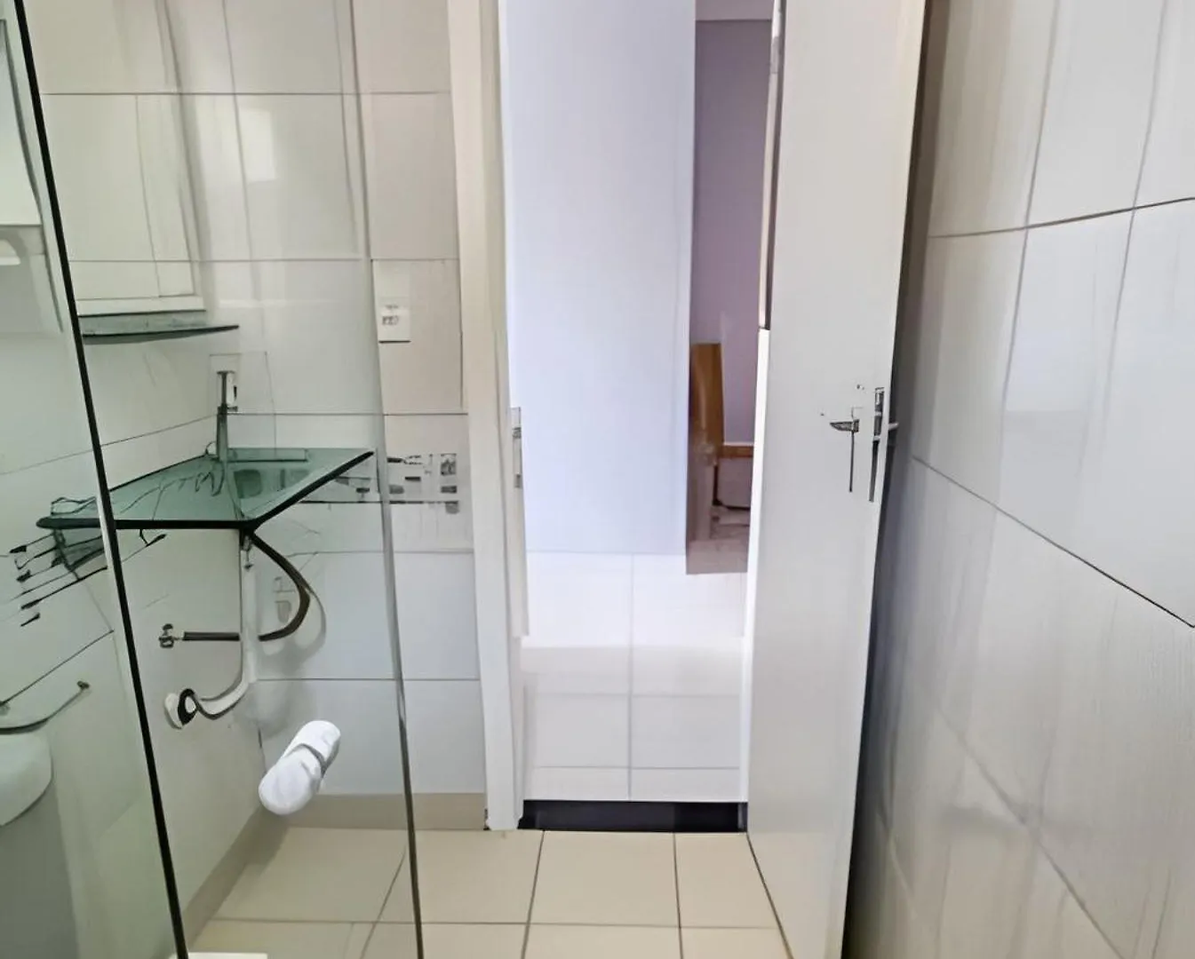 Holiday home Taperapuan Beach Retreat: Cozy 2-Bedroom with BBQ and Smart Amenities Porto Seguro